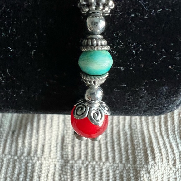 Bracelet 3” strong stretch won’t break - Picture 5 of 7